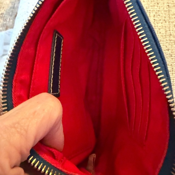 Dooney & Bourke Dark Blue Leather Crossbody Bag EUC 5x81/2 - Picture 14 of 14